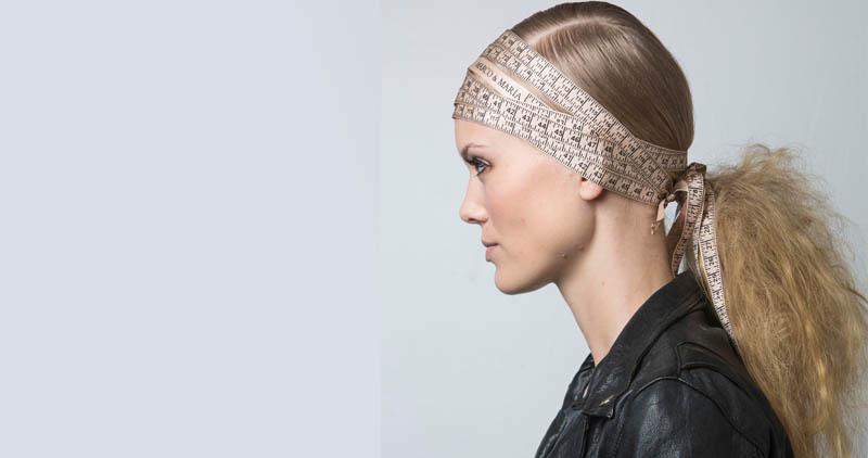 Look del día- Recogido a base de coleta baja cardada y adornada