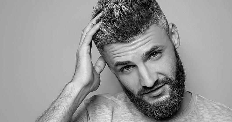 ¿Cómo puedo ofrecer servicios de color para hombres?
