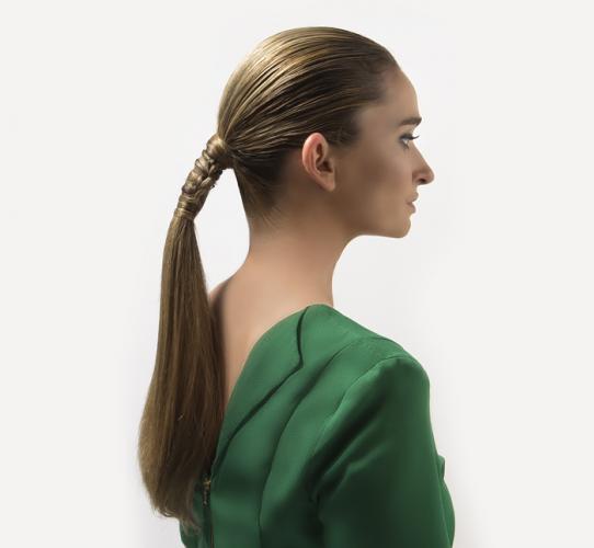 Ponytail with slip knot details