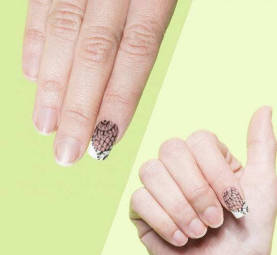 Lace details on French manicure