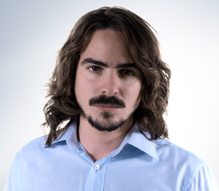 Corte masculino en cabello medio texturizado
